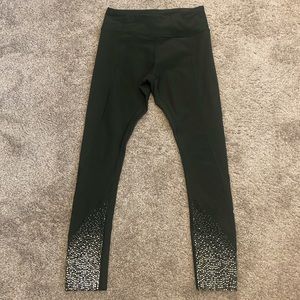 Lululemon tight stuff tights in olive green